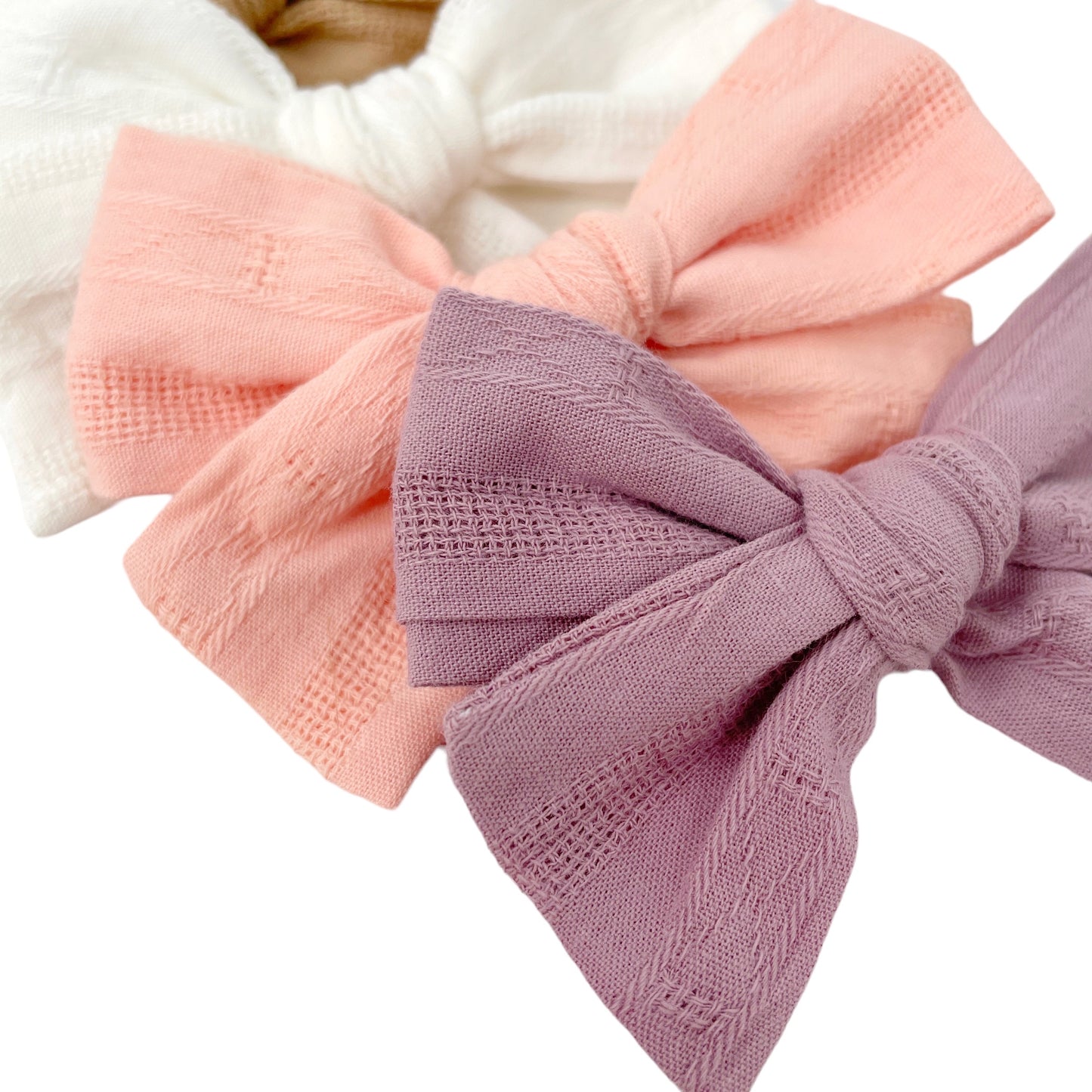 Knit Pinwheel Bow