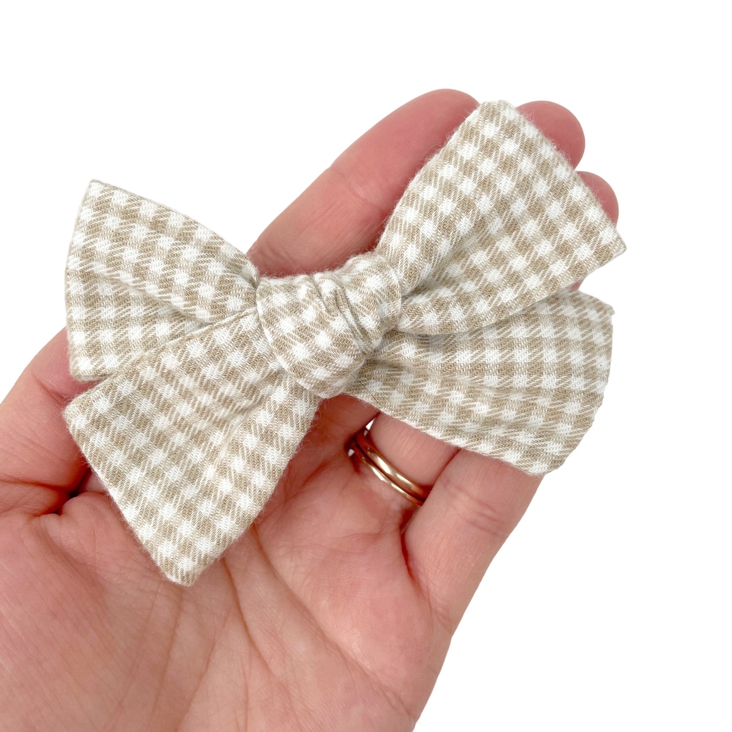 Minimal Plaid Pinwheel Bow