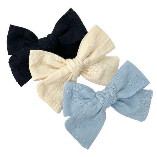 Embroidered Pinwheel Bow